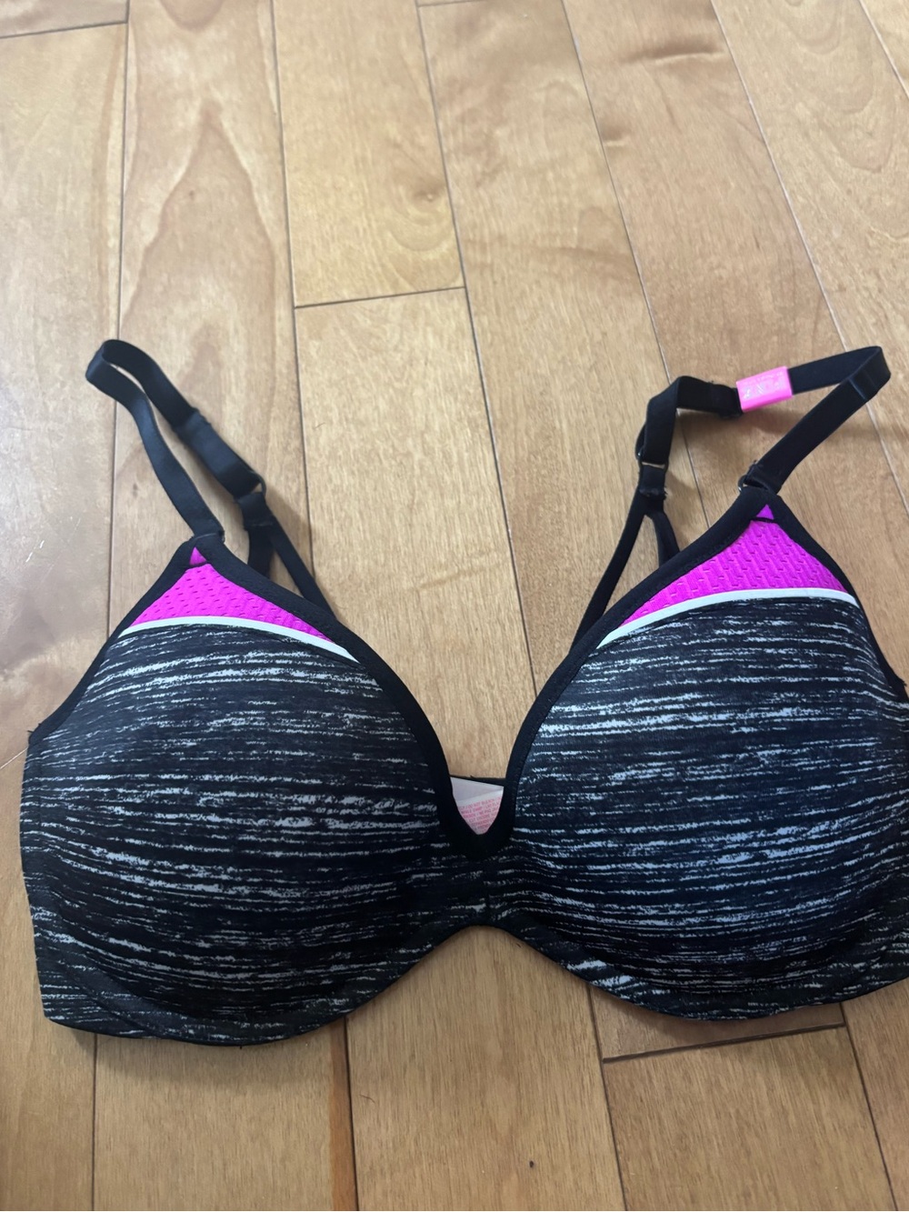 NWT 32DD